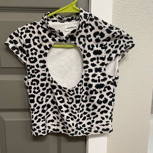 Super down crop top